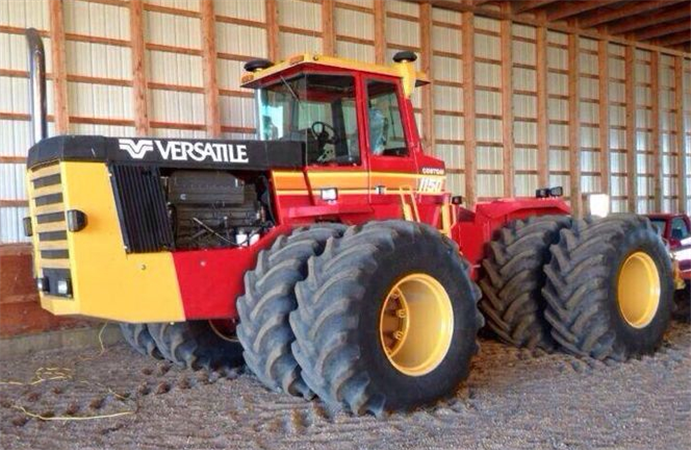 Versatile 1150 Tractor Operator's Manual (Model Year: 1983)