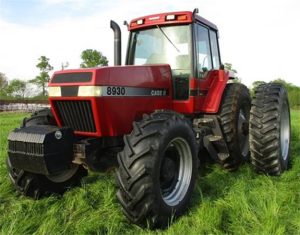 Case IH 8930, 8940, 8950 Tractors Operator's Manual