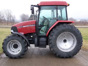 Case IH CX50, CX60, CX70, CX80, CX90, CX100 Tractors Operator's Manual