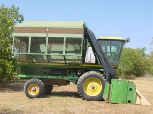 John Deere 9935 Cotton Picker Operator's Manual