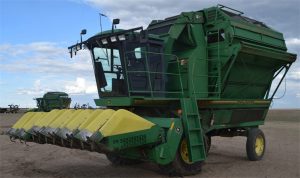 John Deere 7455 Cotton Stripper Operator's Manual