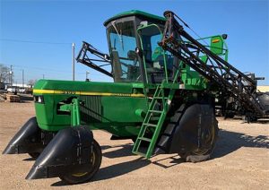 John Deere 6500 & 6600 Self-Propelled Sprayers Operator's Manual