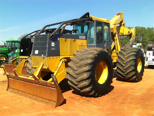 John Deere 848G Skidder Operator's Manual