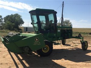 John Deere 3430 & 3830 Self Propelled Windrower Technical Manual