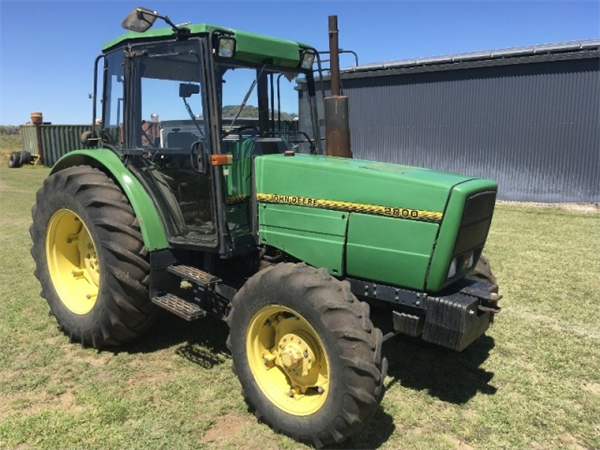 John Deere 2700, 2800, 2900 Tractors Operator's Manual