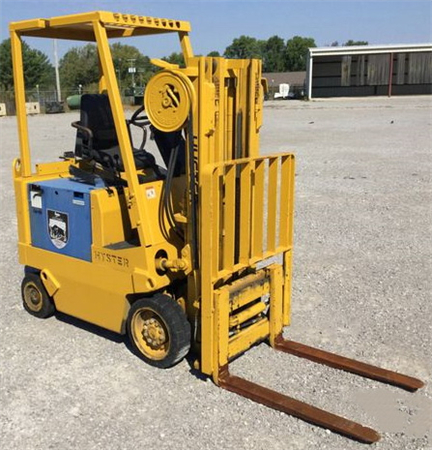 Hyster E25XL, E30XL, E35XL (C114) Forklift Trucks