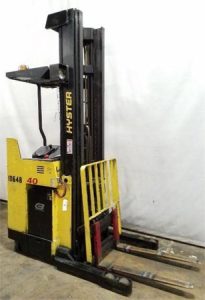 Hyster N25XMDR3, N30XMR3, N40XMR3 (C470) Electric Reach Trucks